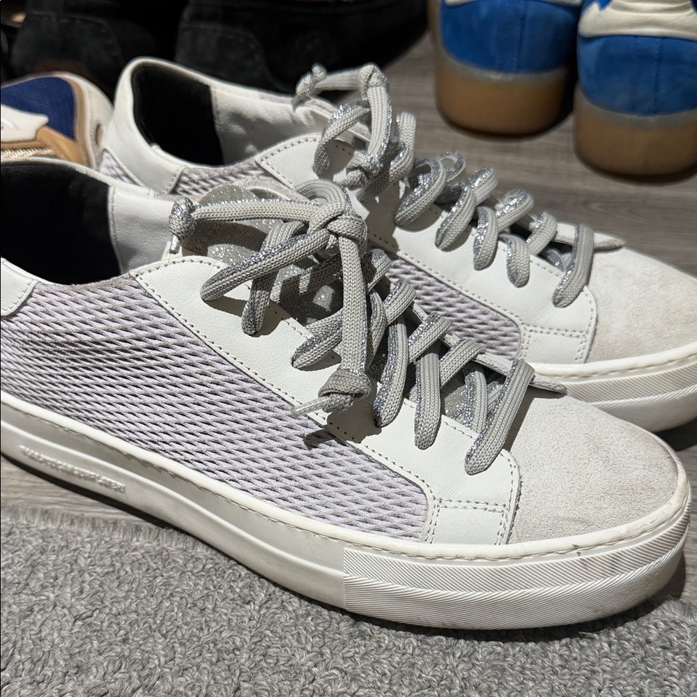 P448 Casual Low-Top Sneakers in Light Gray
